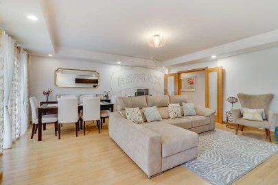 Apartamento T2 para Venda em Mina de Água