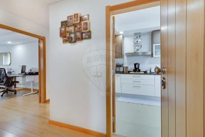 Apartamento T2 para Venda em Mina de Água