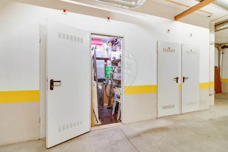 Apartamento T2 para Venda em Mina de Água Foto 27