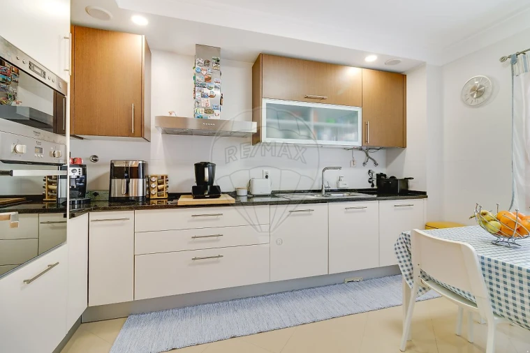 Apartamento T2 para Venda em Mina de Água Foto 3