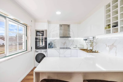 Apartamento T2 para Venda em Malveira e São Miguel de Alcainça