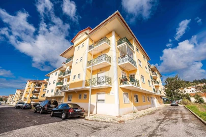 Apartamento T2 para Venda em Malveira e São Miguel de Alcainça