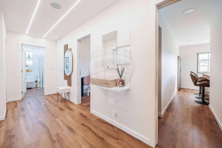 Apartamento T2 para Venda em Malveira e São Miguel de Alcainça Foto 30