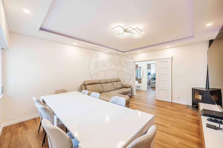 Apartamento T2 para Venda em Malveira e São Miguel de Alcainça Foto 6