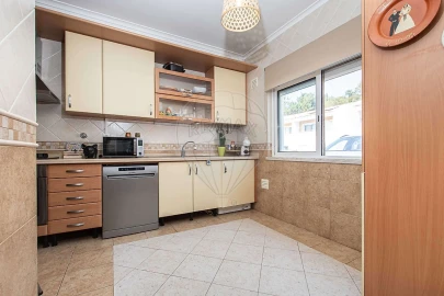 Moradia T3 para Venda em Alenquer (Santo Estêvão e Triana)