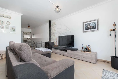 Moradia T3 para Venda em Alenquer (Santo Estêvão e Triana)