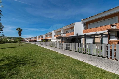 Moradia T3 para Venda em Alenquer (Santo Estêvão e Triana)