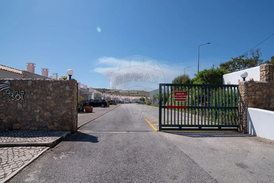 Moradia T3 para Venda em Alenquer (Santo Estêvão e Triana) Foto 14