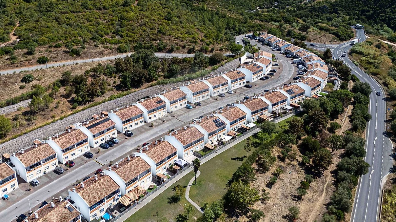 Moradia T3 para Venda em Alenquer (Santo Estêvão e Triana) Foto 1