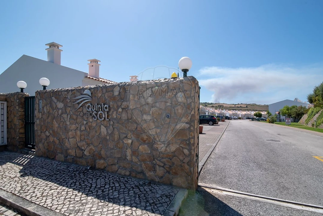 Moradia T3 para Venda em Alenquer (Santo Estêvão e Triana) Foto 13