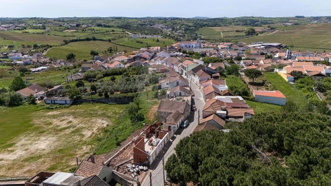 Moradia T1 para Venda em Olhalvo