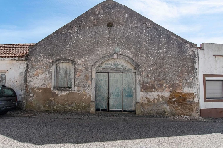 Moradia T1 para Venda em Olhalvo