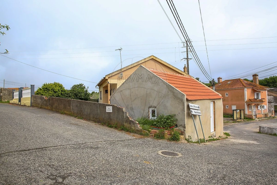 Moradia T1 para Venda em Carnota Foto 5