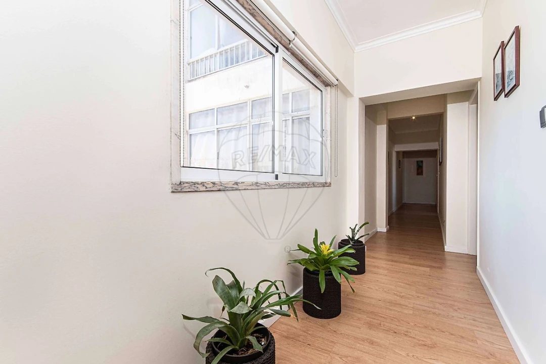 Apartamento T3 para Venda em Agualva e Mira-Sintra Foto 17