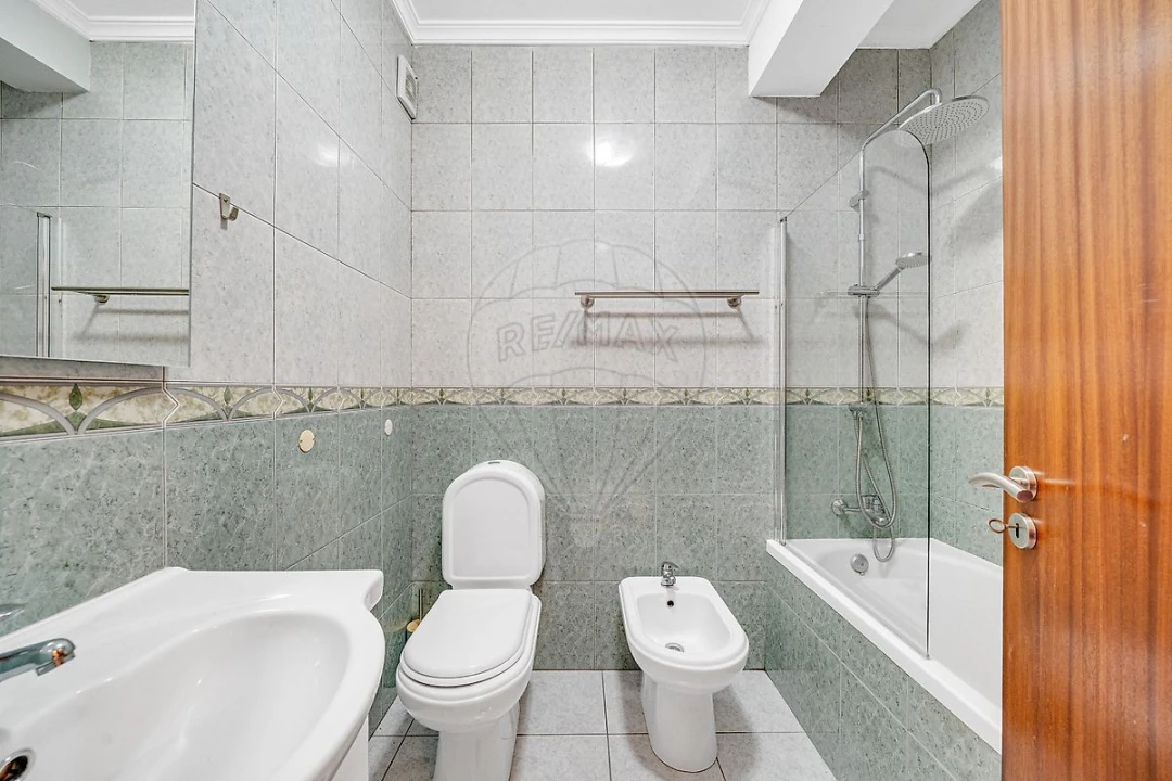 Apartamento T2 para Venda em Vagos e Santo António Foto 11