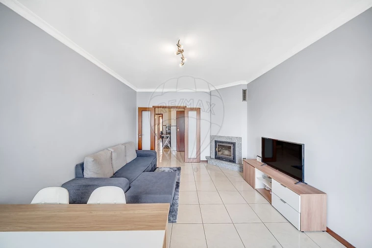 Apartamento T2 para Venda em Vagos e Santo António Foto 2