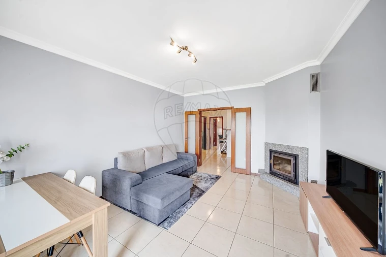 Apartamento T2 para Venda em Vagos e Santo António Foto 3