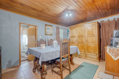 Moradia T3 para Venda em Melres e Medas