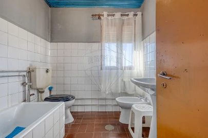 Moradia T3 para Venda em Melres e Medas