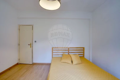 Apartamento T3 para Arrendamento em Póvoa de Santa Iria e Forte da Casa