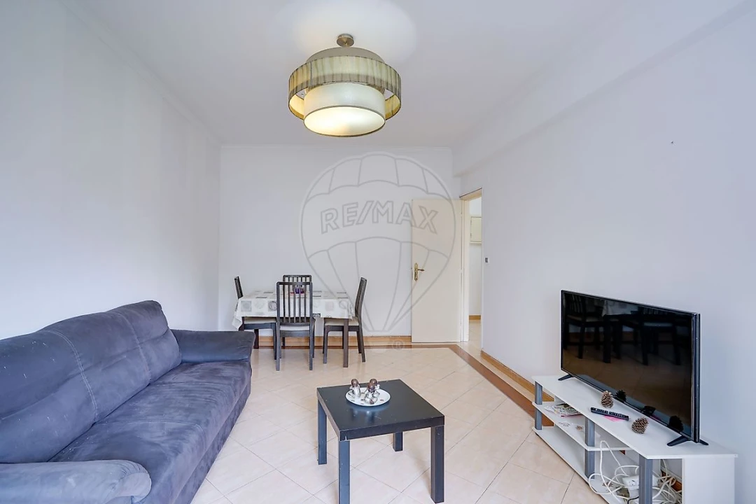 Apartamento T3 para Arrendamento em Póvoa de Santa Iria e Forte da Casa Foto 1