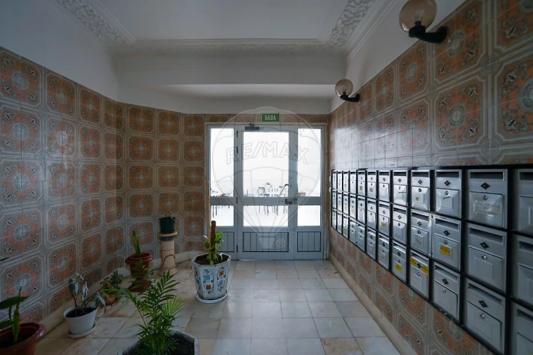 Apartamento T3 para Arrendamento em Póvoa de Santa Iria e Forte da Casa Foto 5