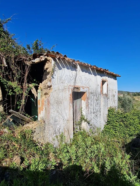 Moradia T3 para Venda em Amendoa