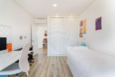 Moradia T3 para Venda em Sesimbra (Castelo)