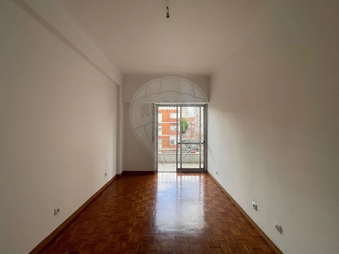 Apartamento T2 para Arrendamento em Odivelas Foto 11