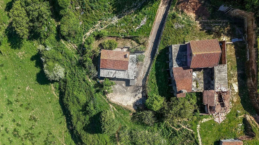 Moradia T3 para Venda em Turquel Foto 37