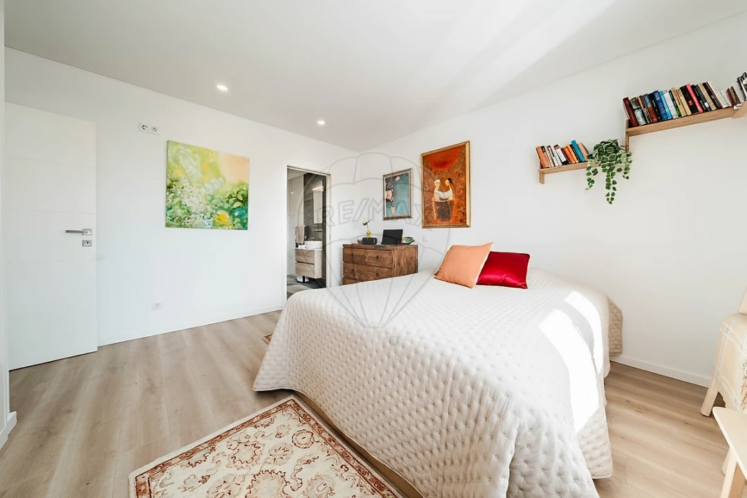 Apartamento T1 para Venda em São Martinho do Porto Foto 22