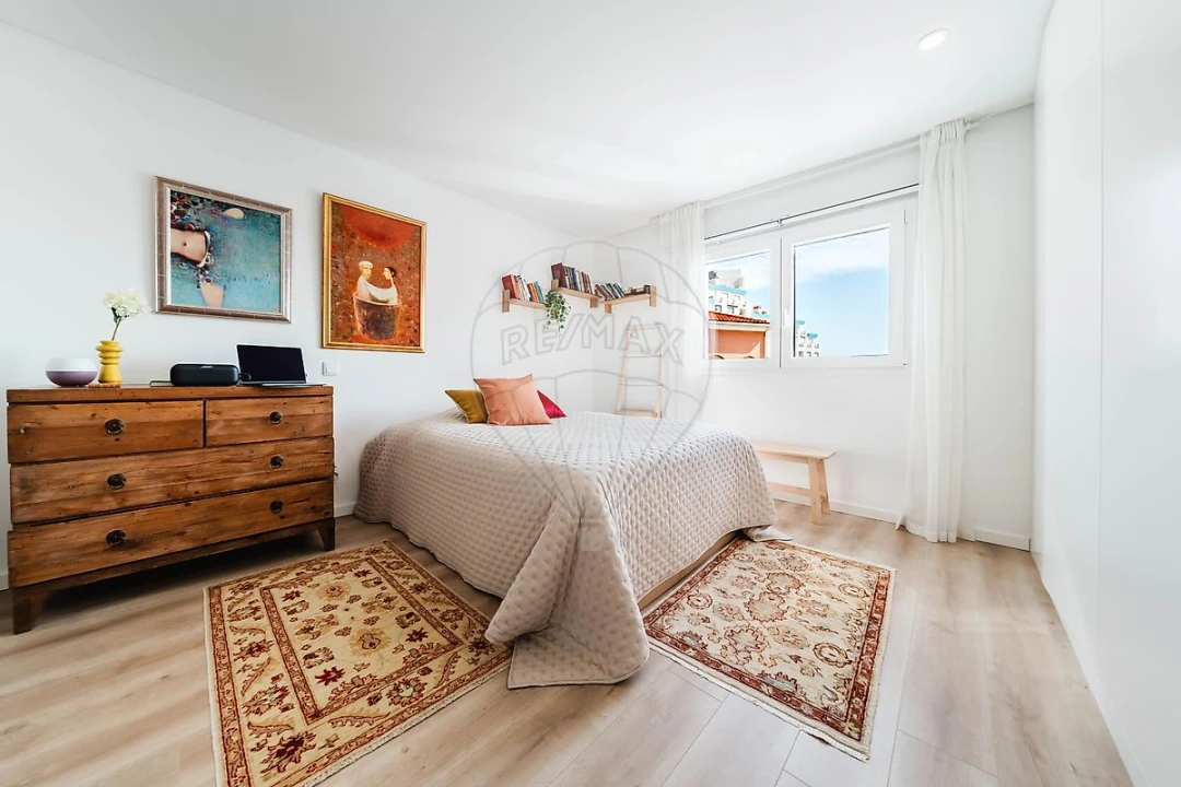 Apartamento T1 para Venda em São Martinho do Porto Foto 7