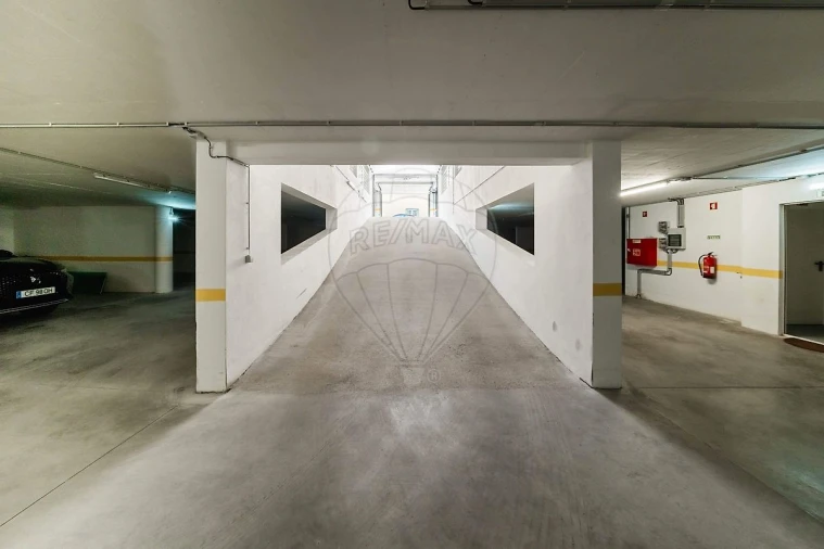 Apartamento T1 para Venda em São Martinho do Porto Foto 6