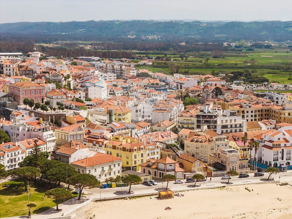 Apartamento T1 para Venda em São Martinho do Porto Foto 3