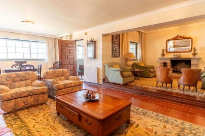 Quinta T7 para Venda em Alcaria