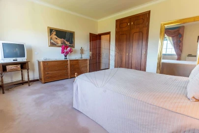 Quinta T7 para Venda em Alcaria