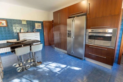 Quinta T7 para Venda em Alcaria