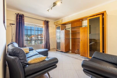 Apartamento T2 para Venda em Azambuja