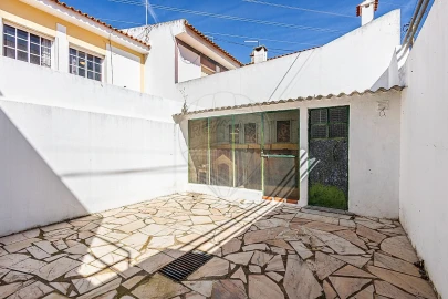 Apartamento T2 para Venda em Azambuja