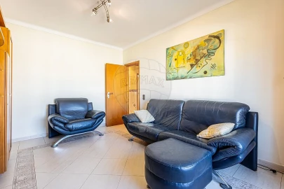 Apartamento T2 para Venda em Azambuja