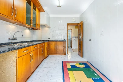 Apartamento T2 para Venda em Azambuja