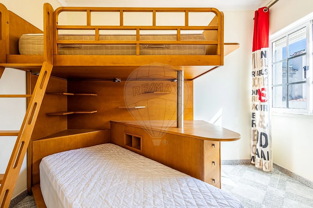 Apartamento T2 para Venda em Azambuja Foto 15