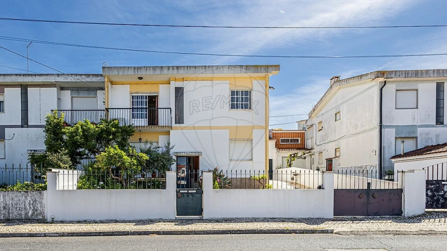 Apartamento T2 para Venda em Azambuja