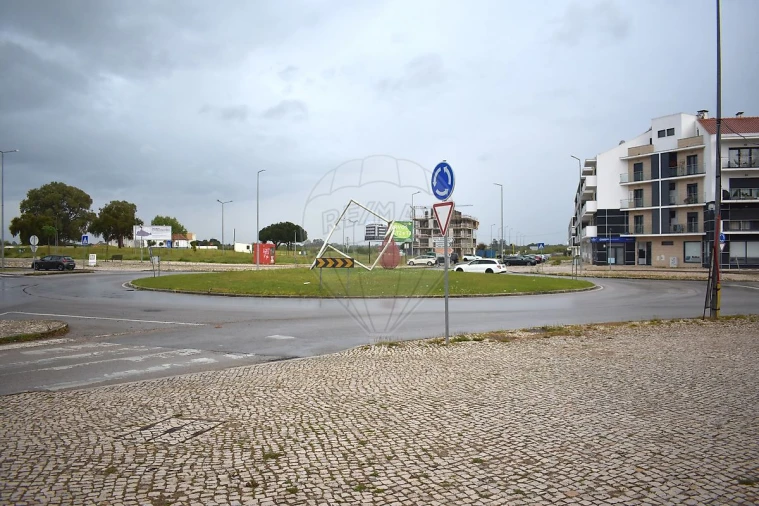 Apartamento T2 para Venda em Pinhal Novo Foto 6