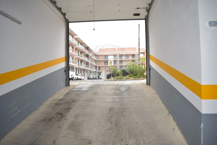 Apartamento T2 para Venda em Pinhal Novo Foto 27