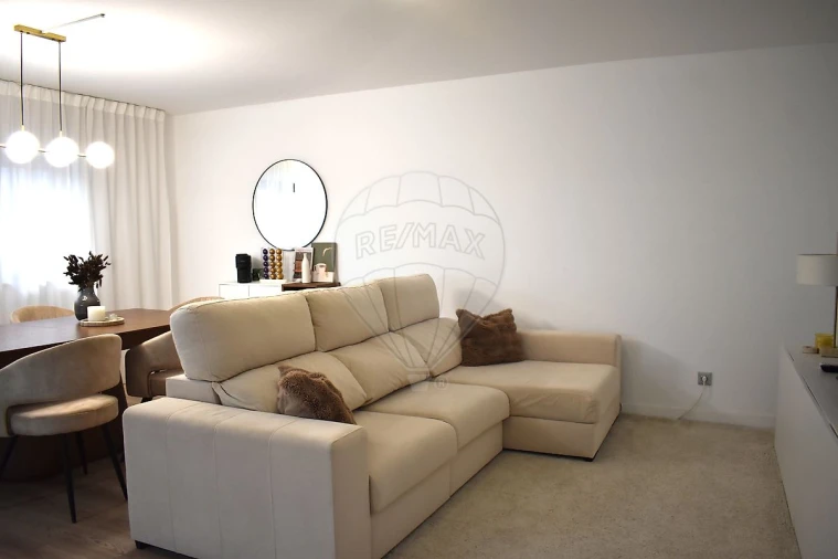 Apartamento T2 para Venda em Pinhal Novo Foto 9