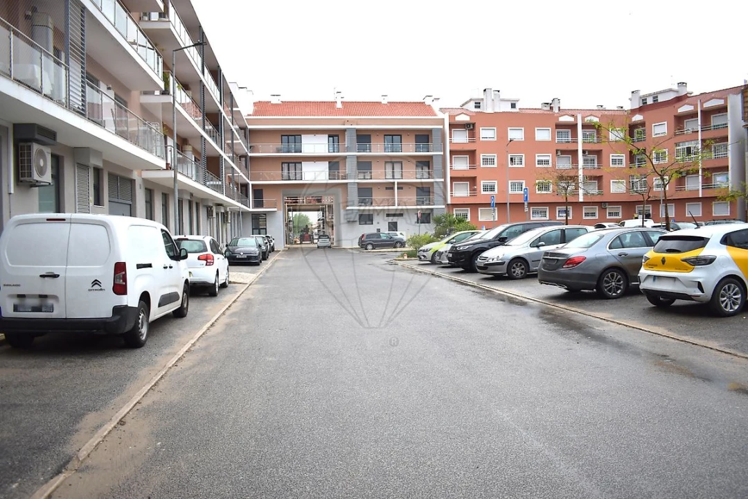 Apartamento T2 para Venda em Pinhal Novo Foto 3