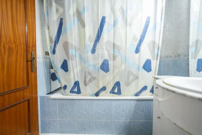 Apartamento T2 para Venda em Carregado e Cadafais