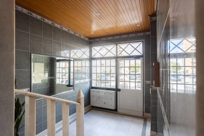 Apartamento T2 para Venda em Carregado e Cadafais