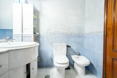 Apartamento T2 para Venda em Carregado e Cadafais